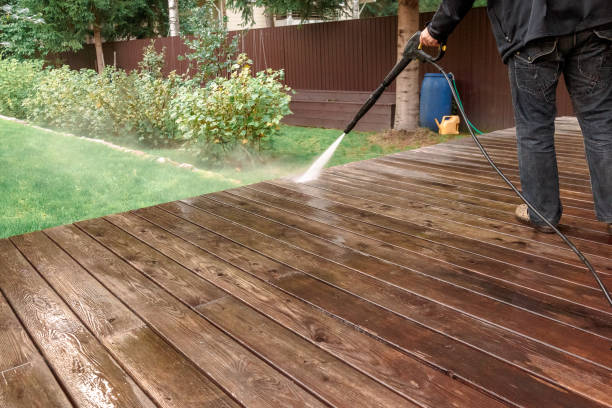 Best Playground Equipment Cleaning  in Plymouth, MN